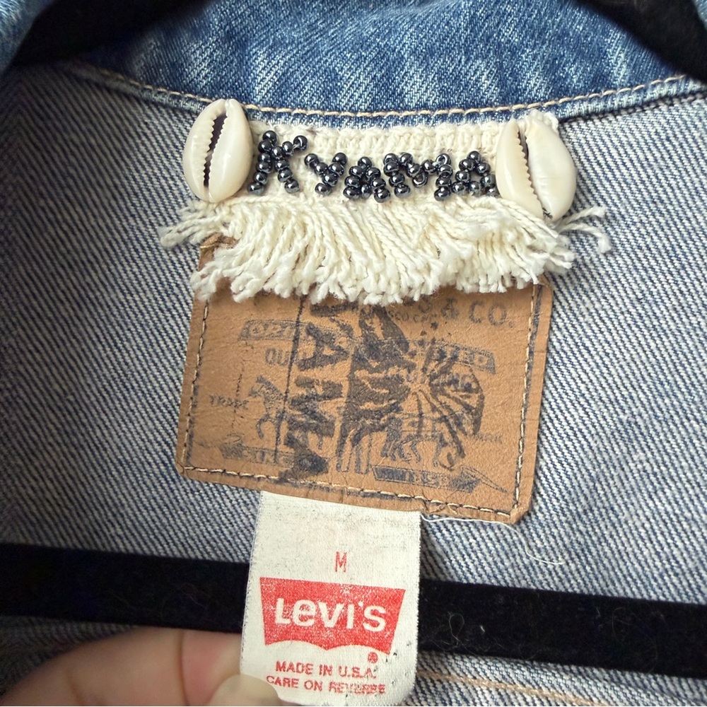 Kyama Handmade Levi's Embellished Vintage Denim Jacket Size M - Picture 6 of 7